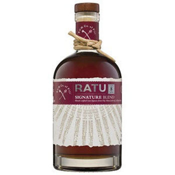 Picture of Ratu 8YO Signature Blend Rum 700ml